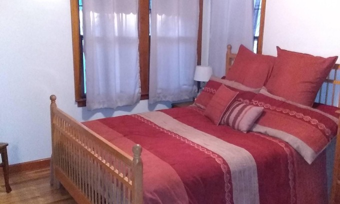 Cheyenne House | Capitol City Charmer! Comfy and Centrally Located.