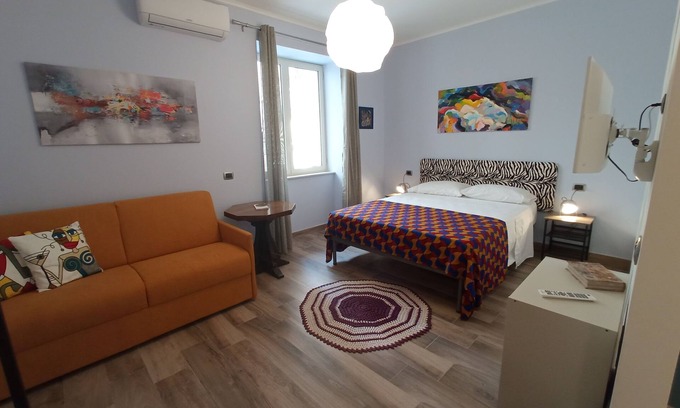 Pozzuoli Apartment | Cappuccini Express House, relax only 100mt from seafront