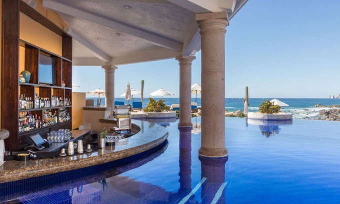 Los Cabos Hotel | Captivating 2BR Condo with Tennis Court Ideal for Weekend Getaway