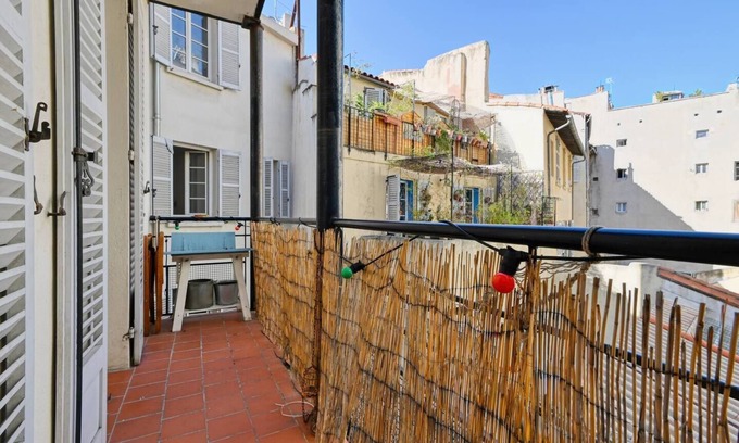 1st Arrondissement Apartment | CAPUCINS · T2 avec balcon à Noailles