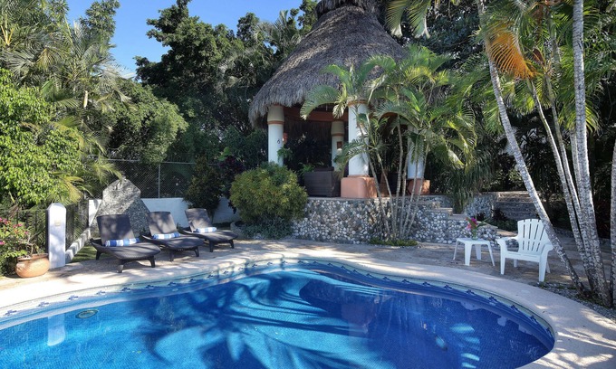Sayulita House | Caracol Estates