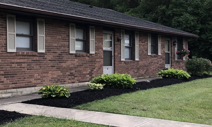 Wilmington Apartment | Carey Villa II.5 minutes to World Equestrian.Only minutes to Airborne Park!