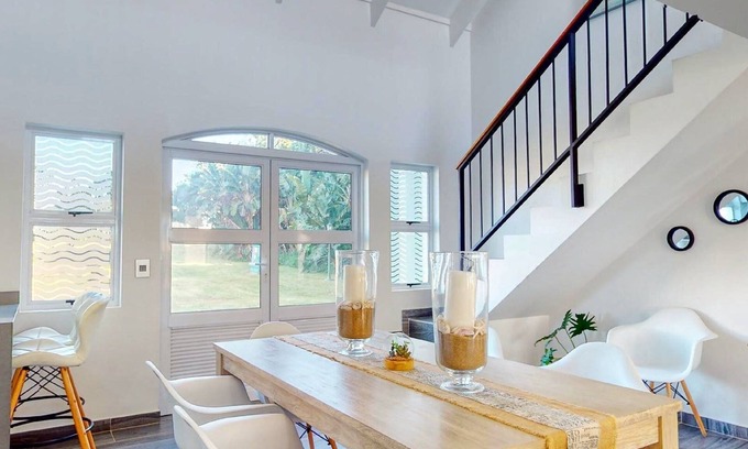 Port Edward House | Caribbean Estate Deluxe