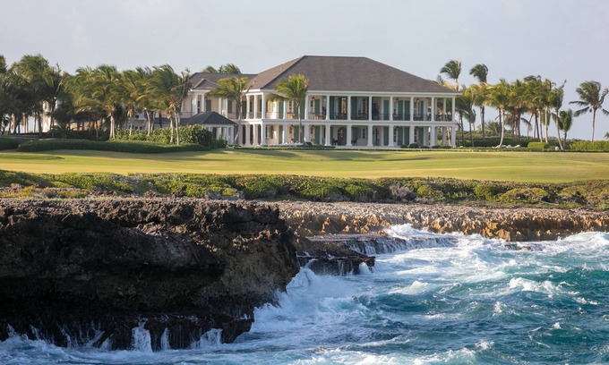Punta Cana Villa | Caribbean Oceanfront Sophisticated Luxury