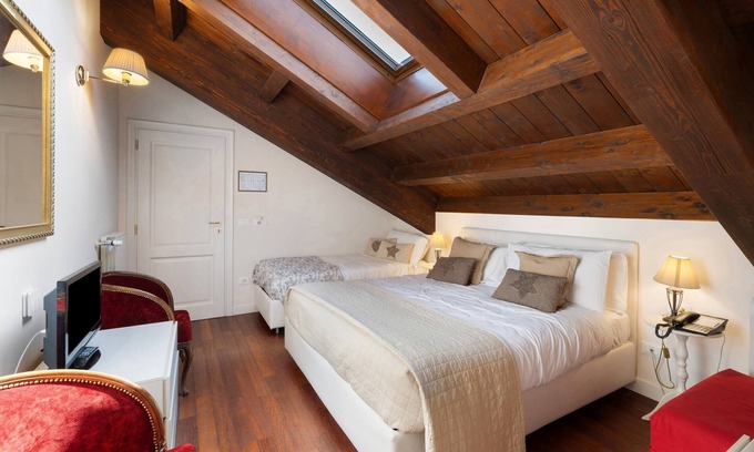 Vicoforte Apartment | 'Carlo Emanuele' Room with Shared Terrace, Wi-Fi, and Air Conditioning