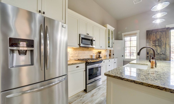 Eufaula Cottage | Carlton Landing Retreat w/Eufaula Lake Access!