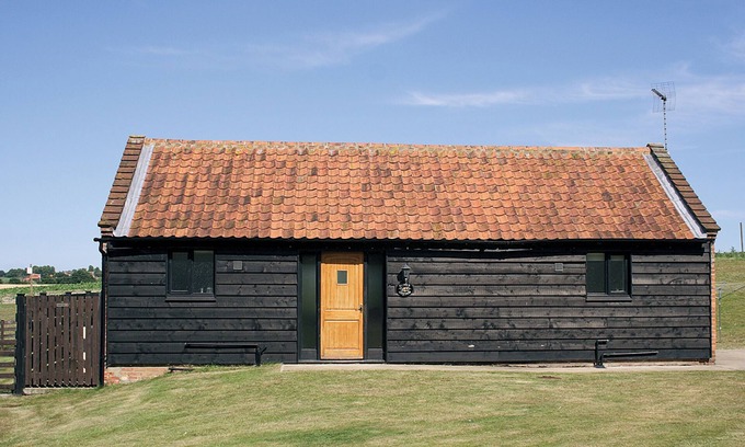 Wenhaston Cottage | Carol's Cottage - E3043