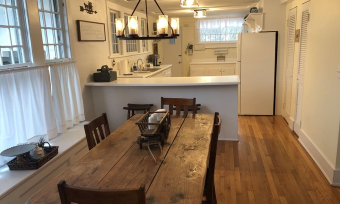 Sweetwater House | Carriage House - 1882