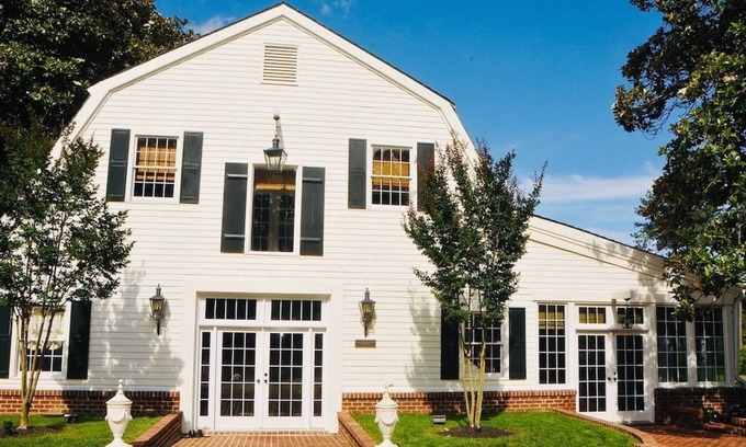 Lanexa Other | Carriage House at Cumberland Estate RIVERFRONT!