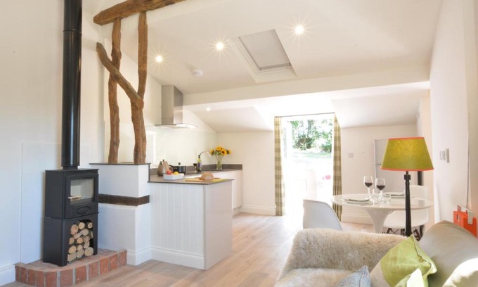 Saxmundham House | Carriage House, Bruisyard