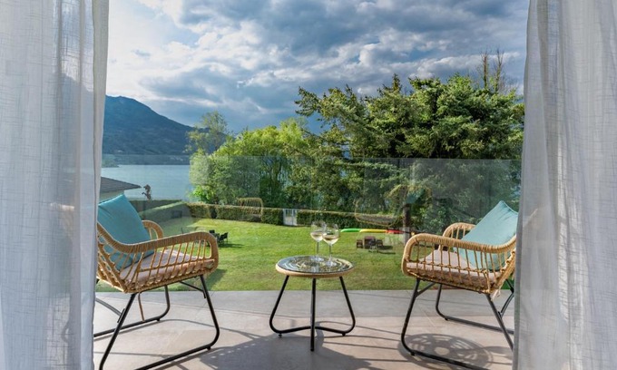 Calceranica al Lago Apartment | Casa al Lago di TSS' - Ampio Giardino Fronte al Lago - Perfetto per Famiglie e Gruppi a Calceranica al Lago