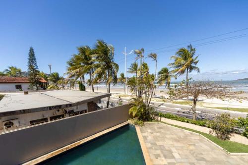 Jardim Virginia House | Casa Alto Padrao c Piscina, Vista e churrasqueira