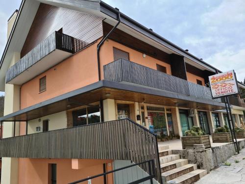 Tonezza del Cimone Apartment | Casa amica
