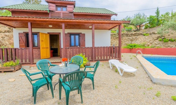 Arenas Villa | Casa Aries Algarrobo by Ruralidays