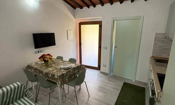 Procchio Apartment | Casa Baba - Two Bedroom Apartment, Sleeps 6