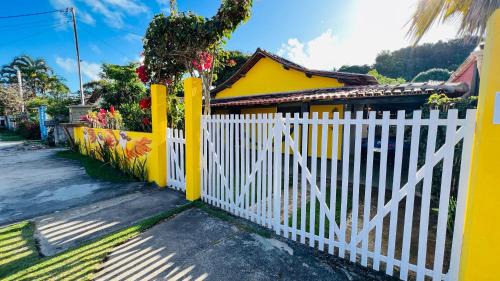 Cumuruxatiba House | Casa Bem-te-vi - Passarim Hospedagem