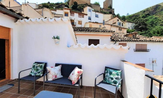 Cazorla House | CASA CARMELA