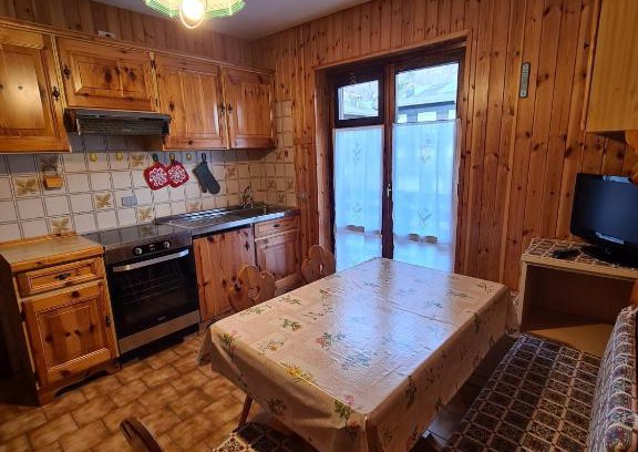 Aprica House | Casa Cedrone