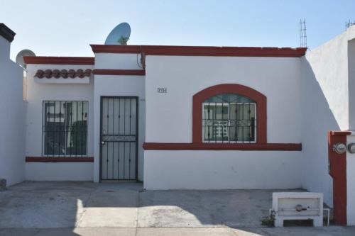Mazatlan House | CASA CERCA DE CENTRO COMERCIAL
