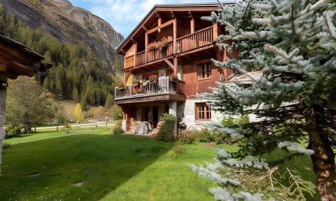 Les Brevieres Ski Chalet | Casa-Chalet Brizolée avec vue sur le lac à Tignes