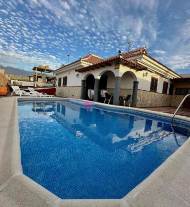 La Listada House | CASA CON PISCINA EN TENERIFE - VISTA MAR Y EL TEIDE
