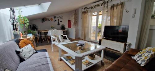 Ojen Apartment | Casa D’Amelia