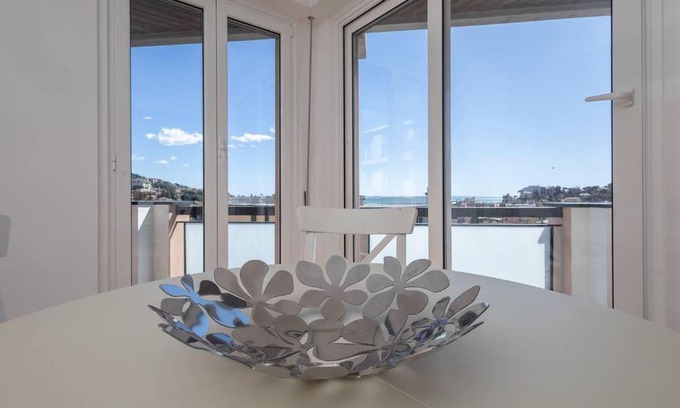 Rapallo Apartment | Casa Daniela - terrazza vista mare super centrale