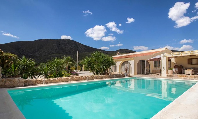 Hondon de los Frailes Bed & Breakfast | Casa de la Piña