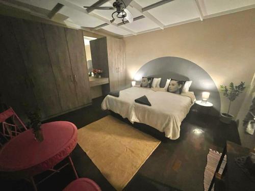 Krugersdorp House | Casa De Montague