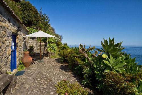 Povoacao House | Casa de Pedra