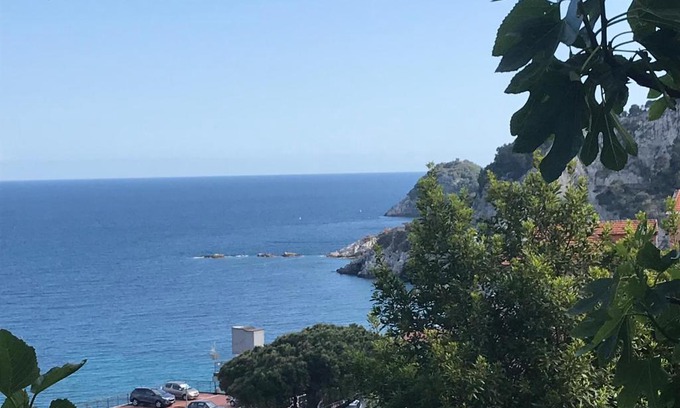 Bergeggi Apartment | Casa del sasso