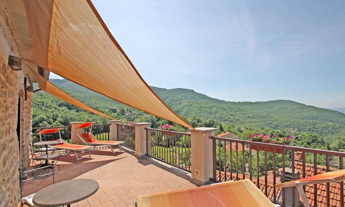 Sansepolcro House | Casa Del Vescovo, Mountain Retreat - Restored12th century house.