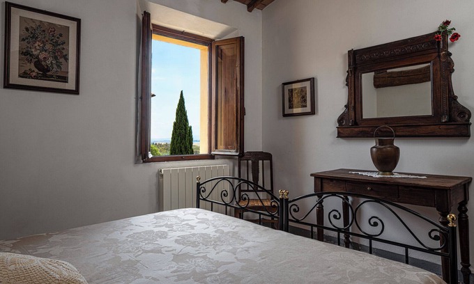 Siena House | Casa di Campagna Sulle Colline Toscane, a 7 km dal Centro di Siena