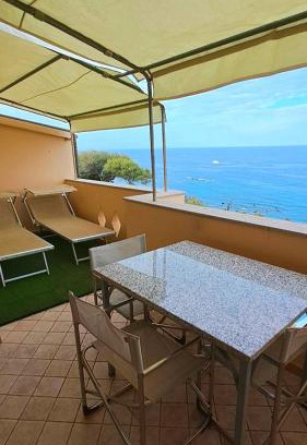 Cala Gonone House | Casa di Marco Independent apartment with spectacular view