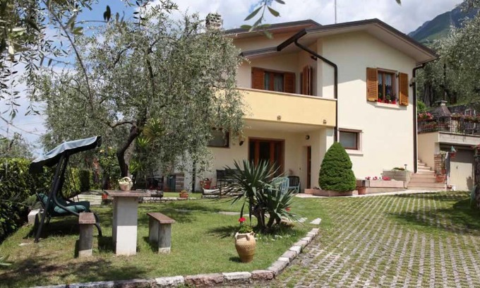 Assenza Apartment | Casa Edda