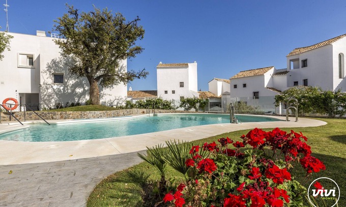 Marbella Apartment | Casa Element | Apartment with pool in Marbella