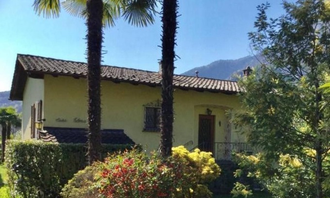 Tegna House | "Casa Elena" the oasis of peace in a large garden