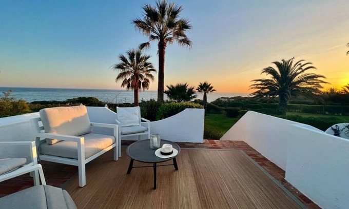 Carvoeiro House | Casa Eureca - holiday villa with panoramic sea view and heatable pool