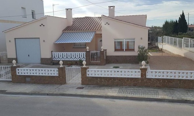 Sant Jaume d'Enveja Cottage | CASA FELIX is located in Sant Jaume d'Enveja in the heart of the Delta de l'Ebro