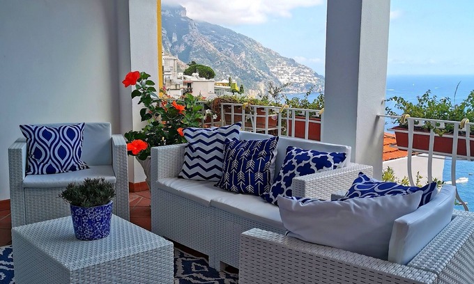 Chiesa Nuova Villa | Casa Fiorita, a corner of paradise