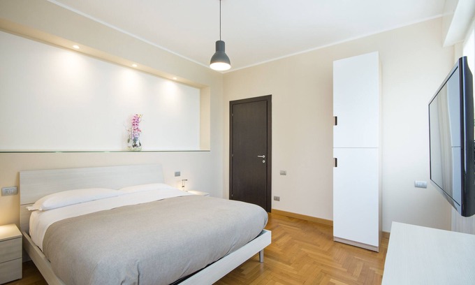 Villa Guardia Apartment | Casa Foscolo Superior Apartment