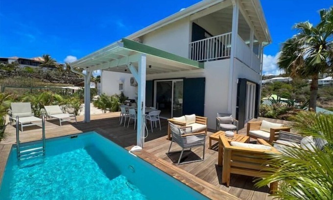 Oyster Pond House | Casa Hau