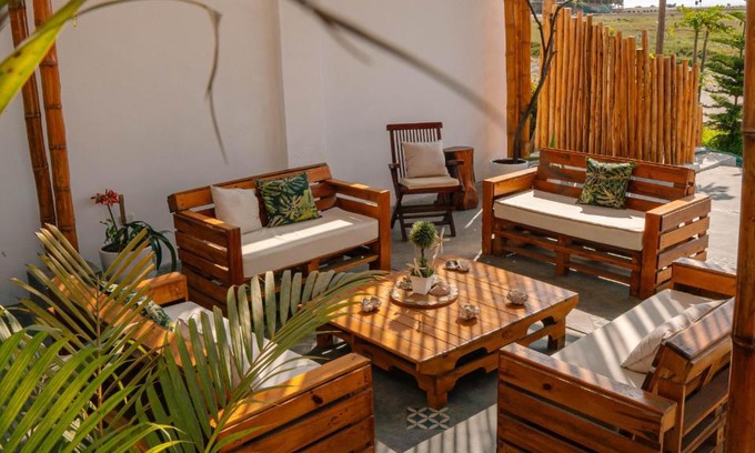 Viru House | Casa Hostal Puerto Mori