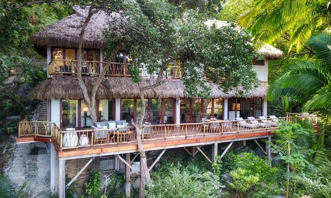 Sayulita House | Casa Las Hijas,Private Punta Sayulita, Gated Beach Club, 5 min to town, beach