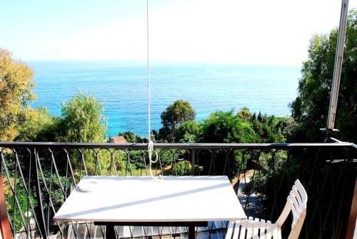 Latte Apartment | Casa Latte, Sea View