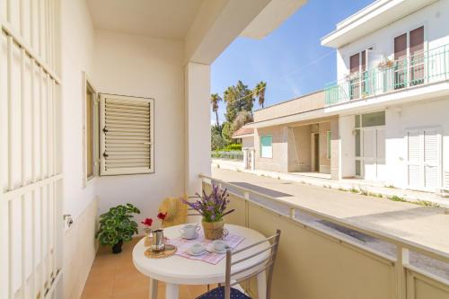 Sant'Isidoro Apartment | Casa Lory 2 Cosy near the sea - Happy Rentals