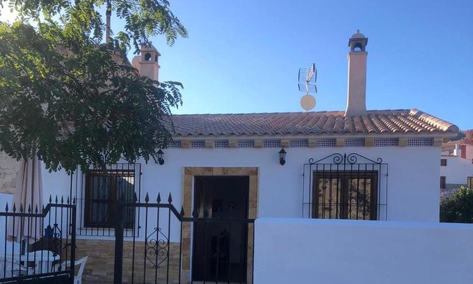 Albanchez House | Casa María José