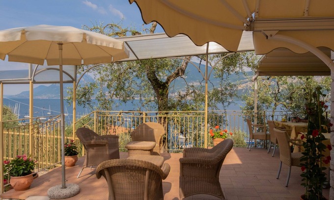 Assenza Apartment | Casa Maria by Interhome