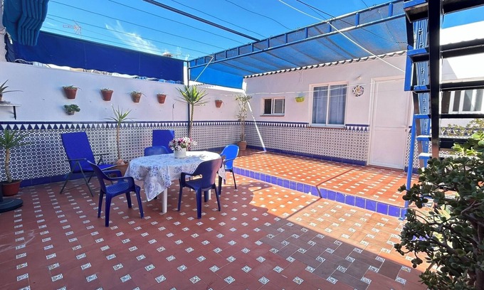 Chipiona Apartment | Casa Mariló, Tu Hogar en el Corazón de Chipiona"