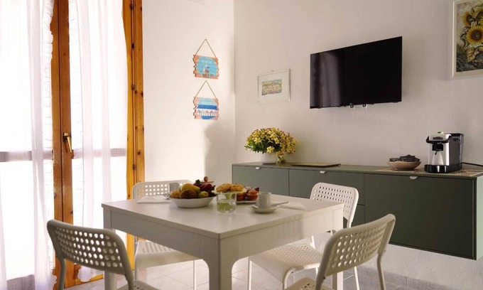 Torre Saracena Apartment | Casa Marisa, Salento by design. Within walking distance of the pearls of Salento!